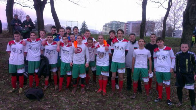 Футболистите на ТУЕС печелят почетното трето място на втори кръг от междуучилищния турнир в София (03.2013)