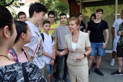  IT бизнесът е ментор на учениците от ТУЕС, кани ги на работа още от класната стая